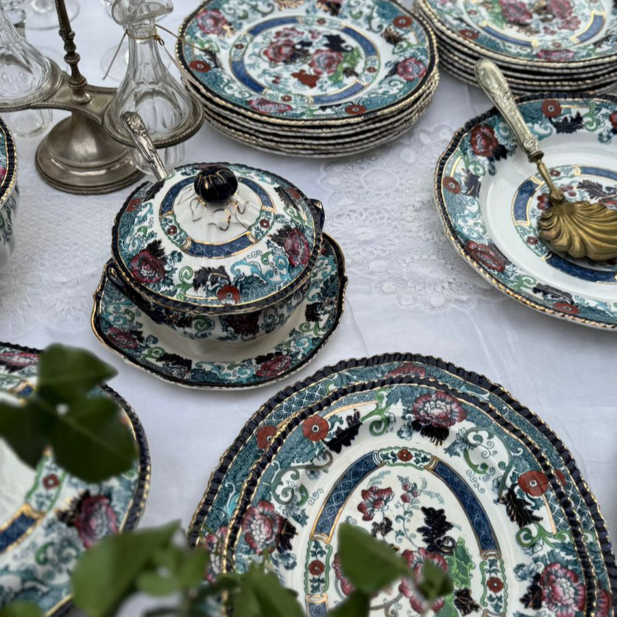 Serviço para Jantar em faiança Inglesa Wood & Sons