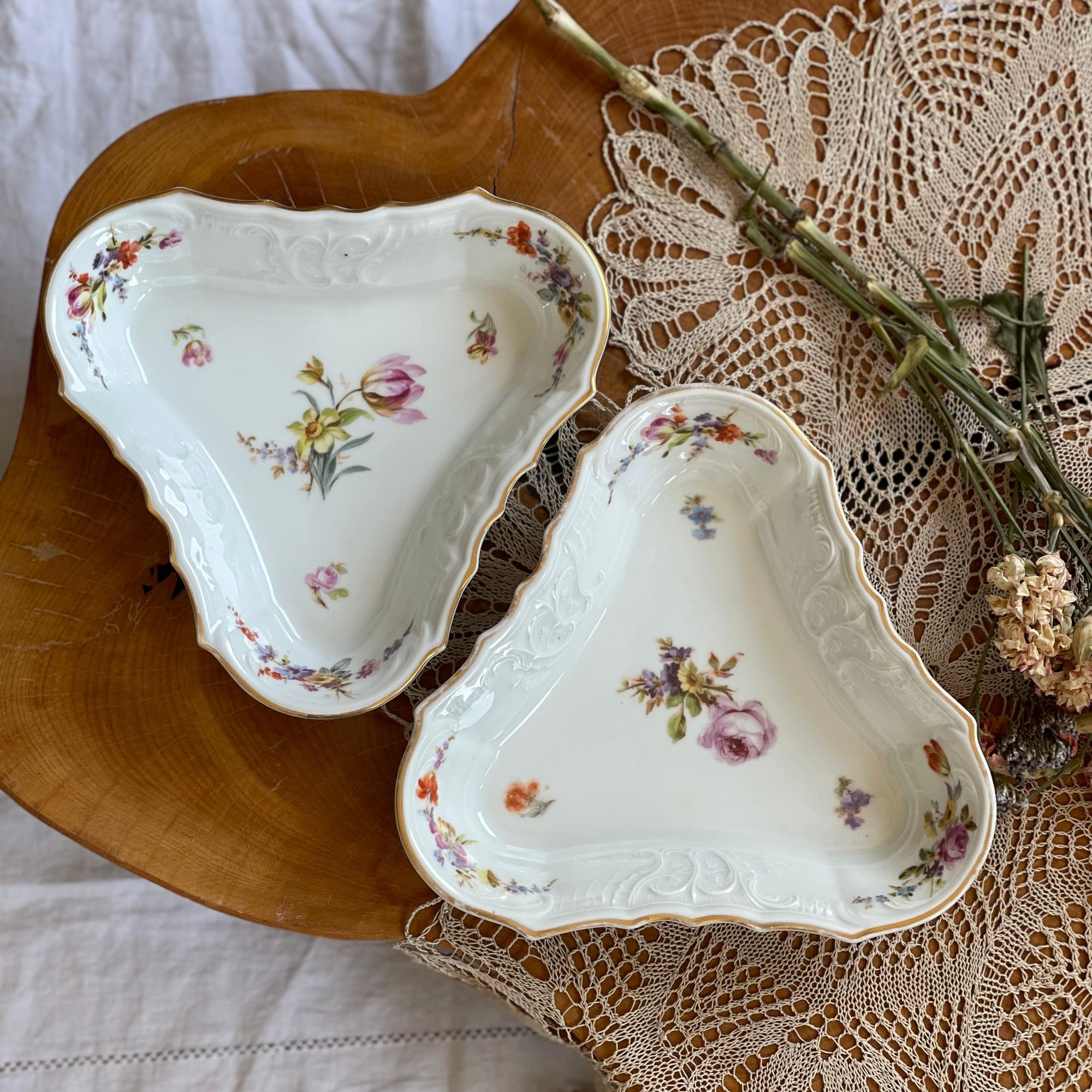 Petisqueira Pequena Triangular Fraureuth