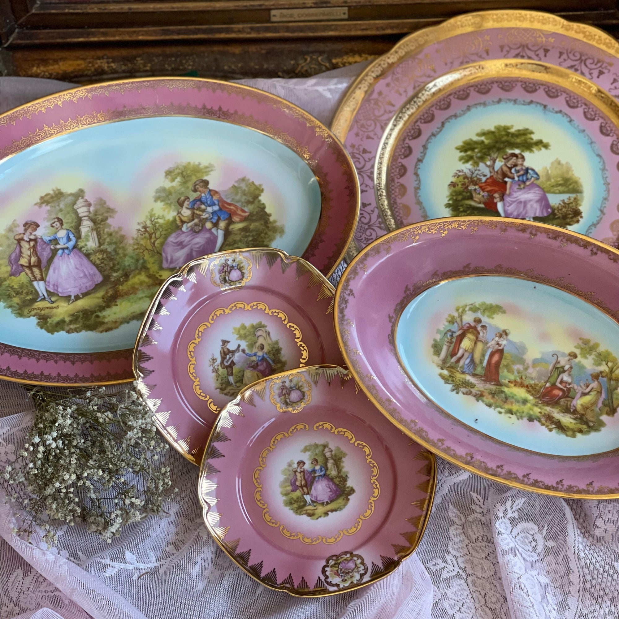 Travessa Redonda Cenas Galantes