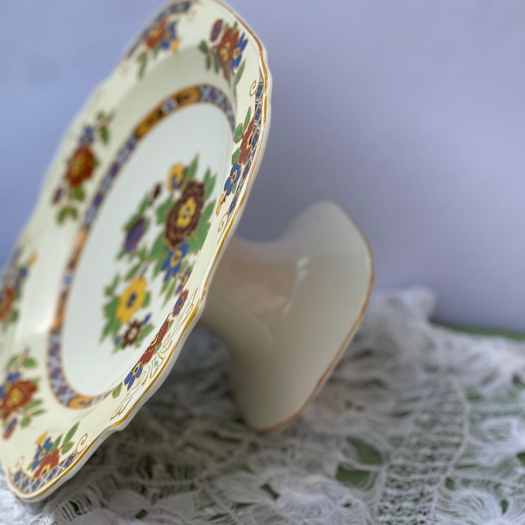 Prato para Bolo com pé Grindley