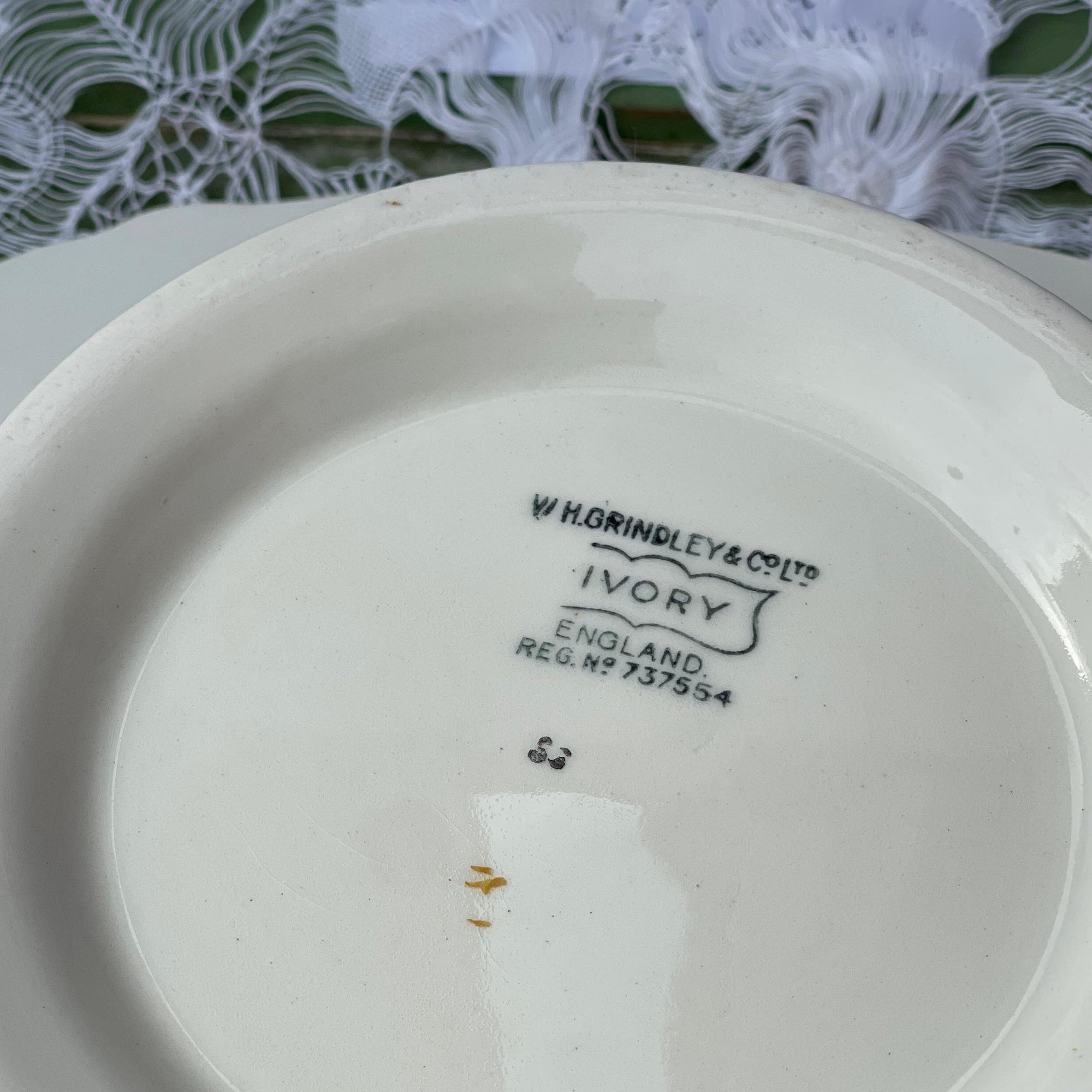 Prato para Bolo com pé Grindley