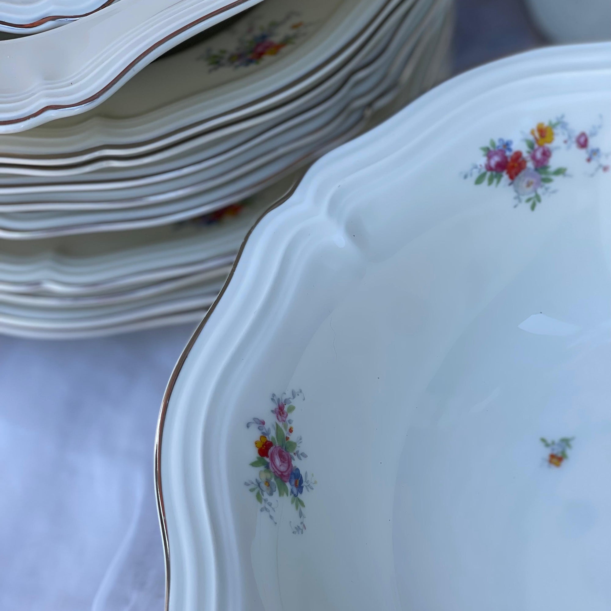 Saladeira Redonda com Pé Rosenthal